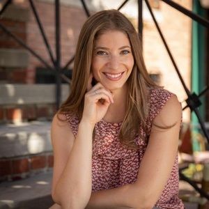 Meet your Posher, Rebecca